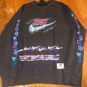 Nike Sweater
